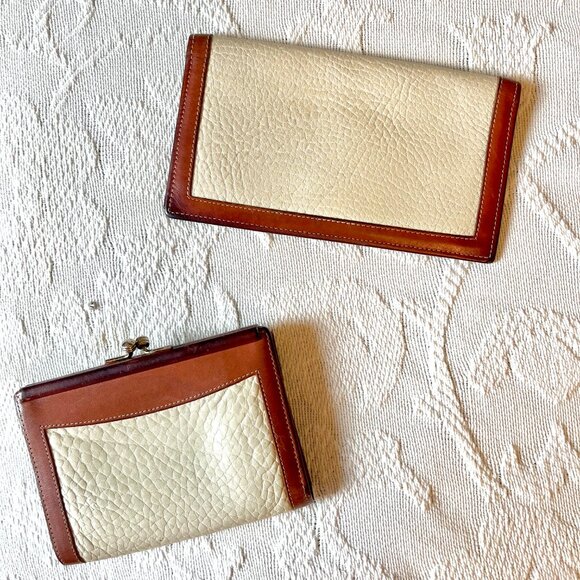 Dooney and Bourke All Weather Leather Bone matching Wallet and Checkbook - Picture 2 of 9